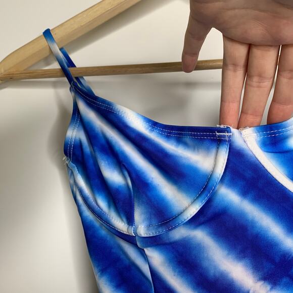 Onia Chelsea Blue Tie Dye One Piece Swimsuit Medium New With Tags - Picture 9 of 11